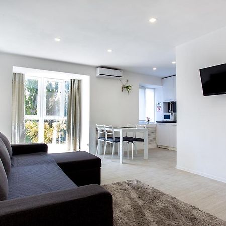 Apartment On Ushakova Херсон Экстерьер фото